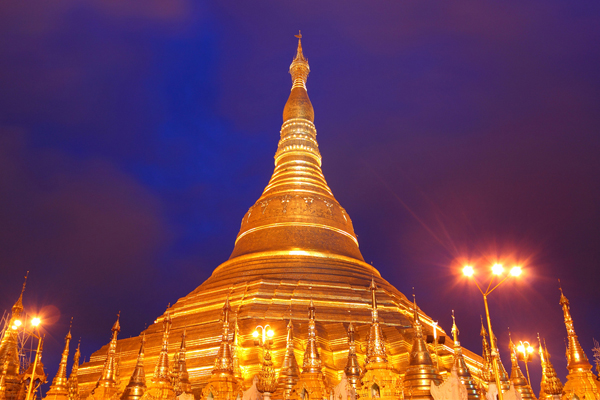 The ShweDagon Pagoda Travel