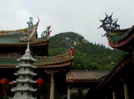 Xiamen Nanputuo Temple China Travel