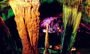 Zhangjiajie Huanglong Cave Stalactite