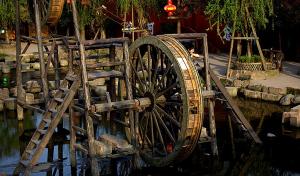 Huanglongxi Old Town Waterwheel