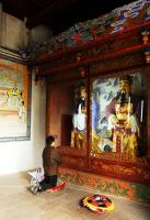 Qingyanggong Palace Worshipping