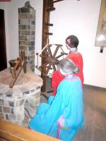 Suzhou Silk Museum Wood Spindle Machine