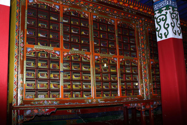 Gandan Temple Inside