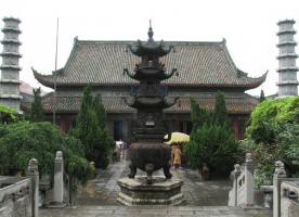 Xiangguo Temple Scenery