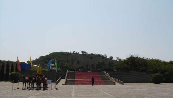 Hanyangling Mausoleum China