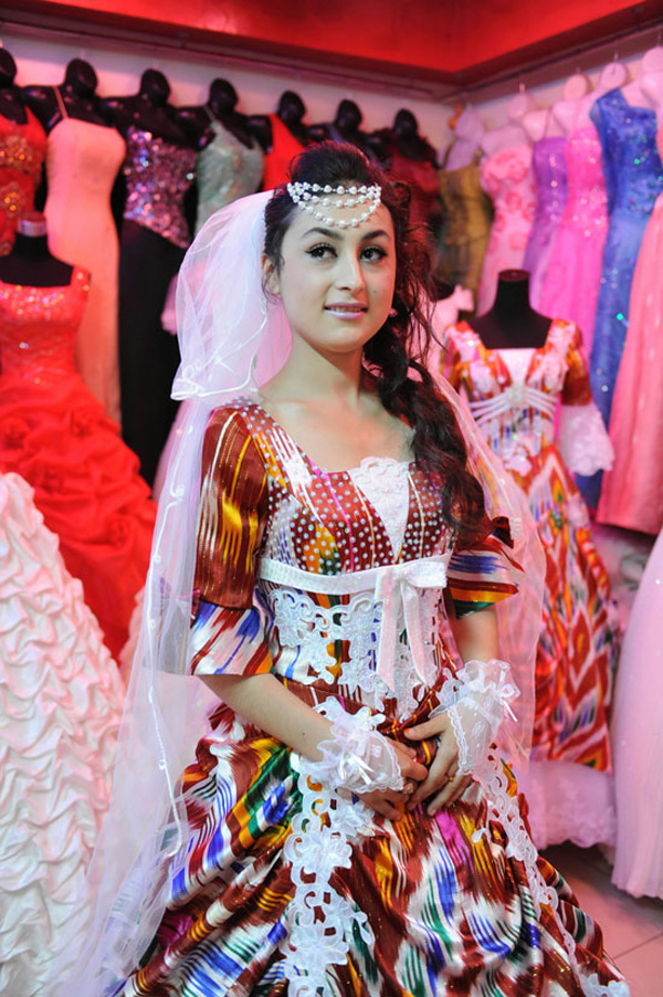 Traditional Uygur Clothes