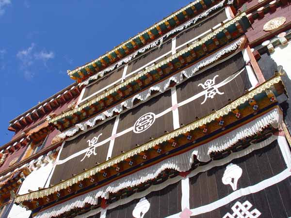 Shangrila Songzanlin Monastery Eye Tour