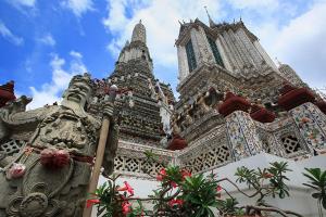 Wat Arun Scene
