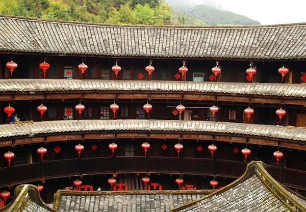 Yanxiang Lou Scene