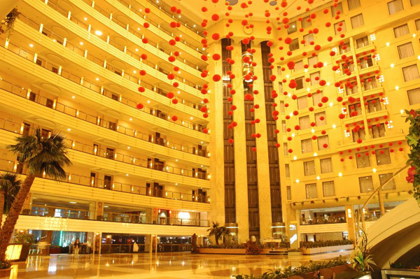 Guilin Lijiang Waterfall Hotel