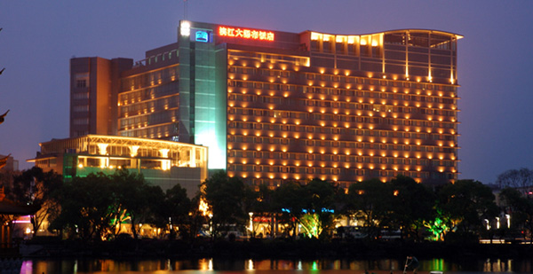 Guilin Lijiang Waterfall Hotel