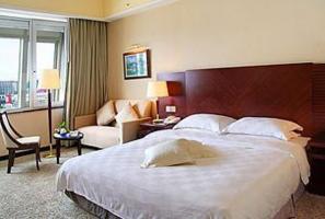 Guilin Lijiang Waterfall Hotel