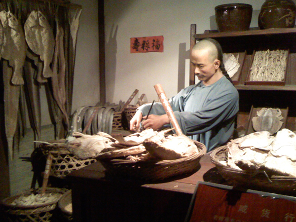 Shanghai History Museum Wax Statue