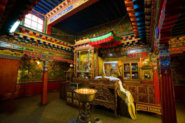 Tibet Famous Monastery
