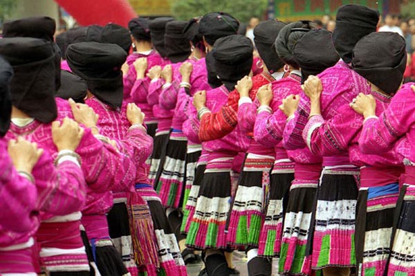 Longsheng Hong Yao Village