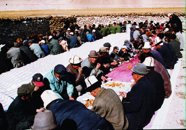 Khalkhas Dinning
