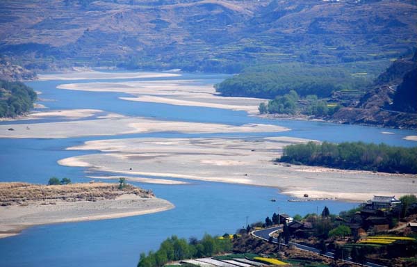 Lijiang First Bend of the Yangtze River