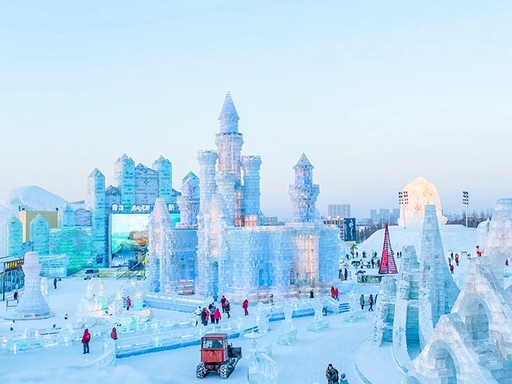 Snow Town & Ten-Mile Ice Gallery