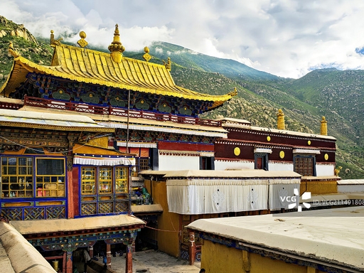 Drepung Monastery