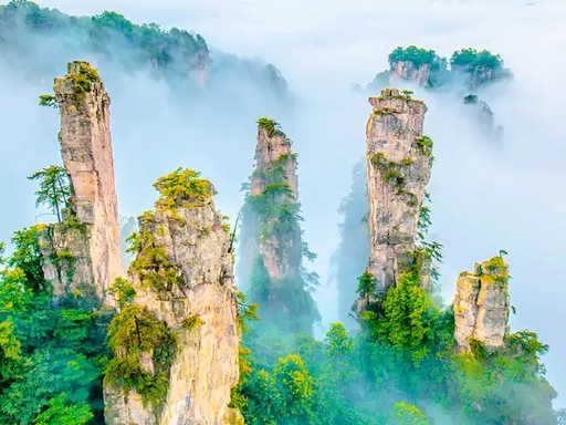 4-Day Zhangjiajie Mountain Adventure Tour